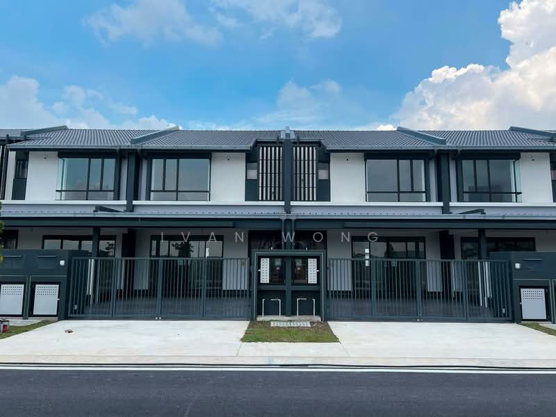 Rumah Teres 2 Tingkat untuk Dijual di Bukit Raja (Selangor) - Ivan Wong - Exterior - PropertyGuru.com.my