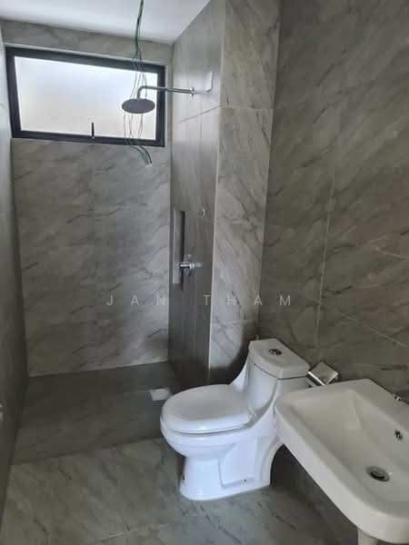 Condominium for Sale at The Hamstead, Desa Tun Razak - Jan Tham - Bathroom - PropertyGuru.com.my