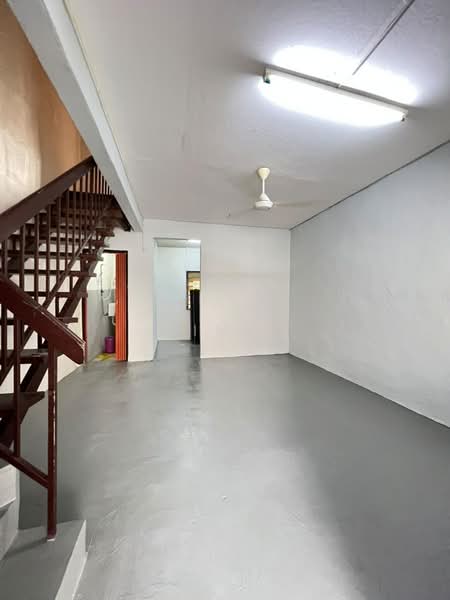 Rumah Teres 2 Tingkat untuk Disewa di Taman Puteri Wangsa (Ulu Tiram) - Kim . - Interior - PropertyGuru.com.my