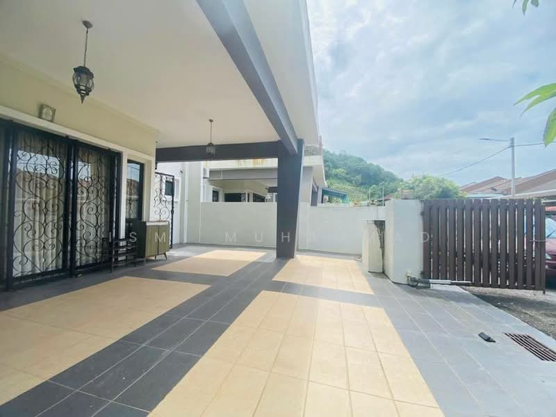 Rumah Berkembar untuk Dijual di Taman Nusa Intan (Senawang) - Ismi Muhammad - Exterior - PropertyGuru.com.my