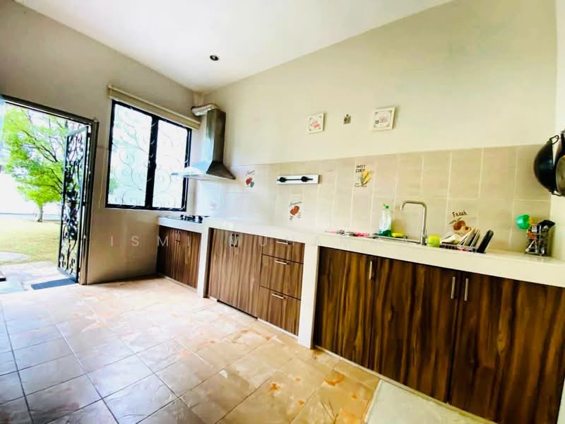 Rumah Berkembar untuk Dijual di Taman Nusa Intan (Senawang) - Ismi Muhammad - Kitchen - PropertyGuru.com.my