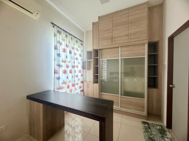 Rumah Berkembar untuk Dijual di Taman Nusa Intan (Senawang) - Ismi Muhammad - Study - PropertyGuru.com.my