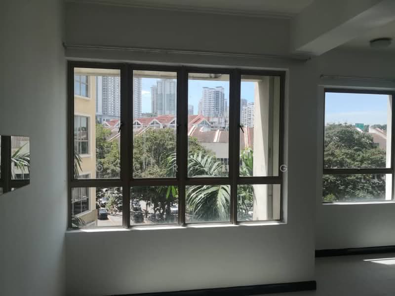 Servis Apartment untuk Disewa di Ritze Perdana 1 - Oscar Phang - View - PropertyGuru.com.my