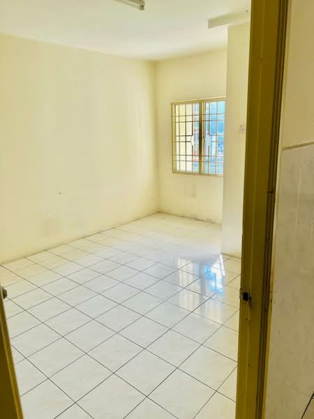 Apartment for Sale at Sri Impian Apartment - Tony Cheah - Interior - PropertyGuru.com.my