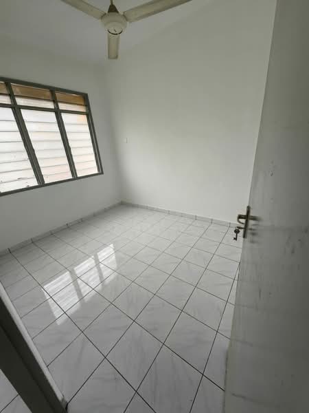 Flat for Rent at Taman Perling - Kim . - Interior - PropertyGuru.com.my
