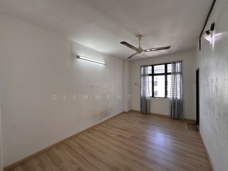 Apartment for Sale at Desa Universiti - Clemment Lee - Living Room - PropertyGuru.com.my