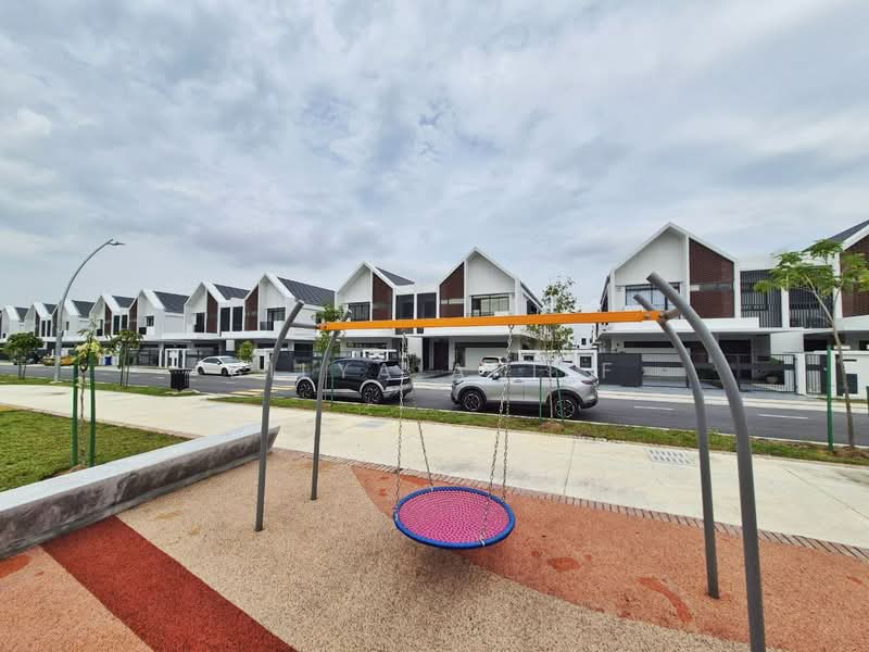 Rumah Berkembar untuk Dijual di Elmina (Shah Alam) - BILYA ARIFF - PropertyGuru.com.my