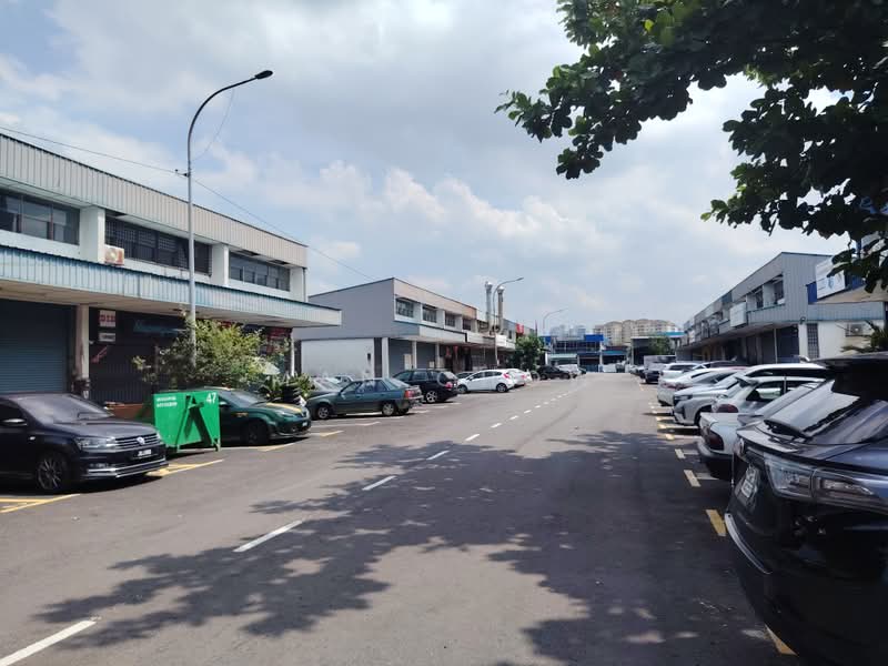 Kilang untuk Disewa di Taman Perindustrian Subang (Subang Jaya) - MAN CHOW - PropertyGuru.com.my