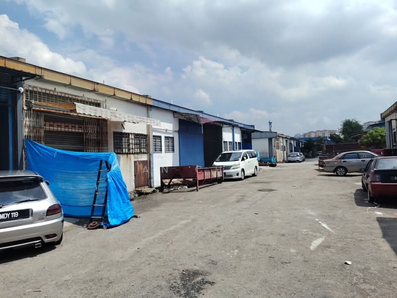 Kilang untuk Disewa di Taman Perindustrian Subang (Subang Jaya) - MAN CHOW - PropertyGuru.com.my