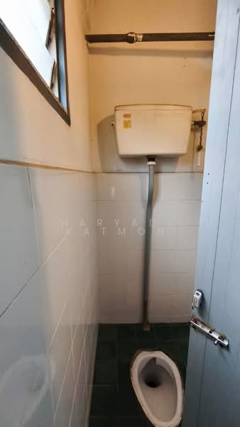 Flat for Sale at Taman Sepakat Indah Apartment - Haryadi Katmon - Bathroom - PropertyGuru.com.my