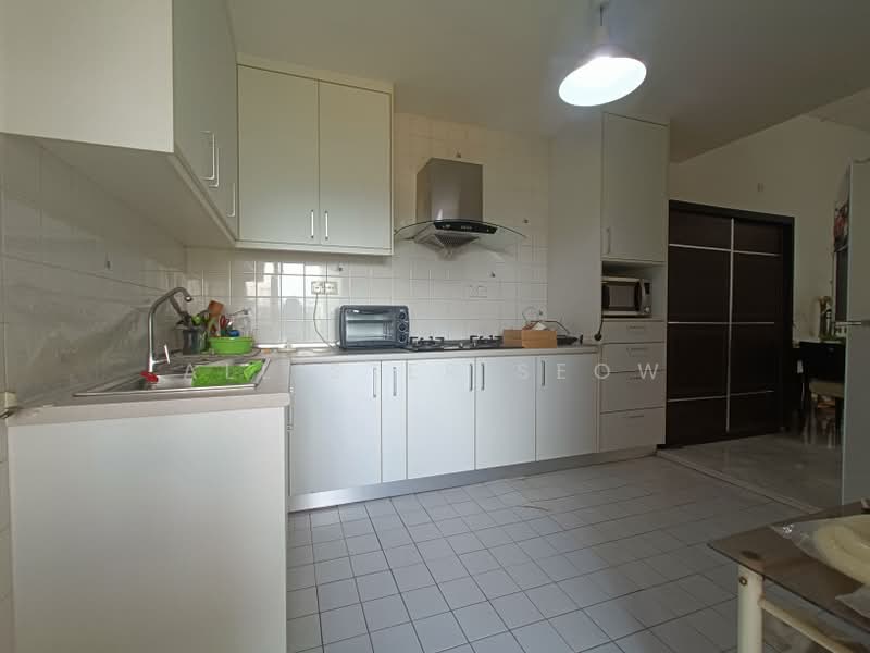 Condominium for Sale at Wickham Manor - Allister Seow - Kitchen - PropertyGuru.com.my