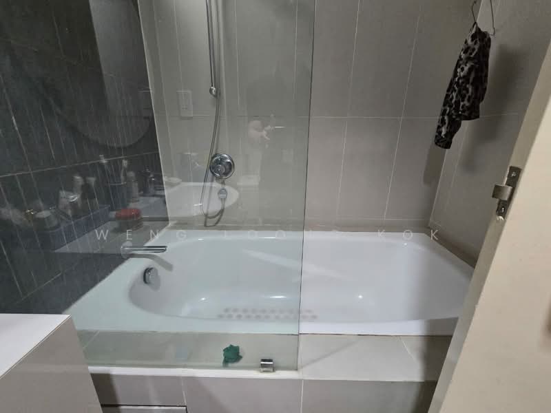 Kondominium untuk Dijual di Kiara 1888 - Weng Loong Kok - Bathroom - PropertyGuru.com.my