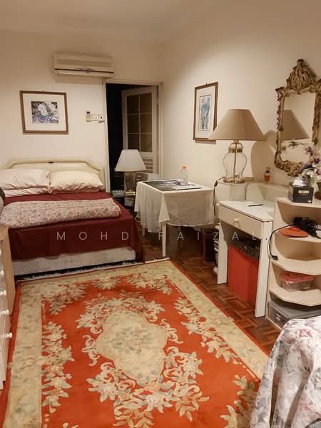 Rumah Teres 3 Tingkat untuk Dijual di Ulu Kelang (Selangor) - Mohd Faizal - Bedroom - PropertyGuru.com.my