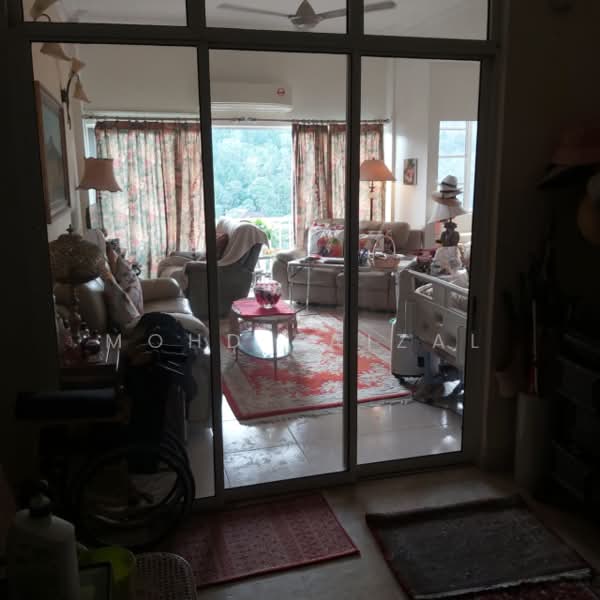 Rumah Teres 3 Tingkat untuk Dijual di Ulu Kelang (Selangor) - Mohd Faizal - Living Room - PropertyGuru.com.my