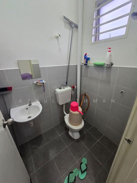 1-storey Terraced House for Sale in Taman Bandar Ekar (Rantau) - Azrul Othman - Bathroom - PropertyGuru.com.my