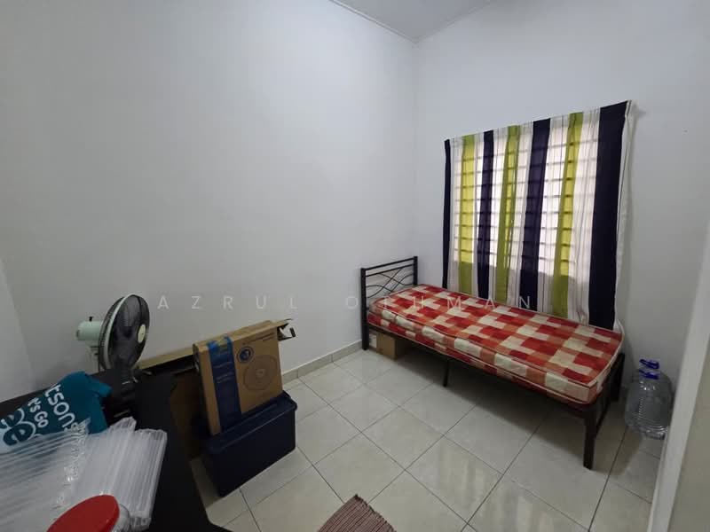 1-storey Terraced House for Sale in Taman Bandar Ekar (Rantau) - Azrul Othman - Bedroom - PropertyGuru.com.my