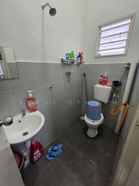 1-storey Terraced House for Sale in Taman Bandar Ekar (Rantau) - Azrul Othman - Bathroom - PropertyGuru.com.my