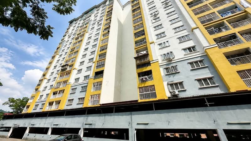 Pangsapuri untuk Dijual di Lakeview Apartments - Azmi . - PropertyGuru.com.my