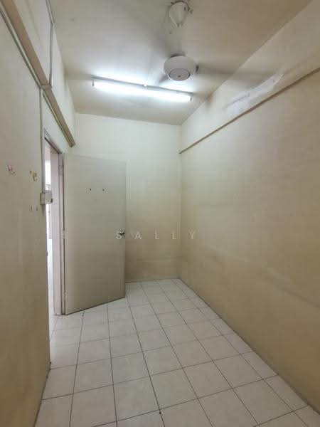 Apartment for Sale at Kantan Court - Sally Wong - Interior - PropertyGuru.com.my