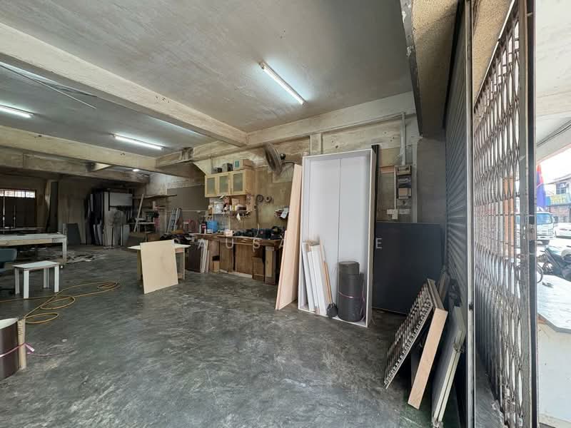 Kedai untuk Dijual di Taman Puteri Wangsa (Ulu Tiram) - Sausa Lee - Interior - PropertyGuru.com.my