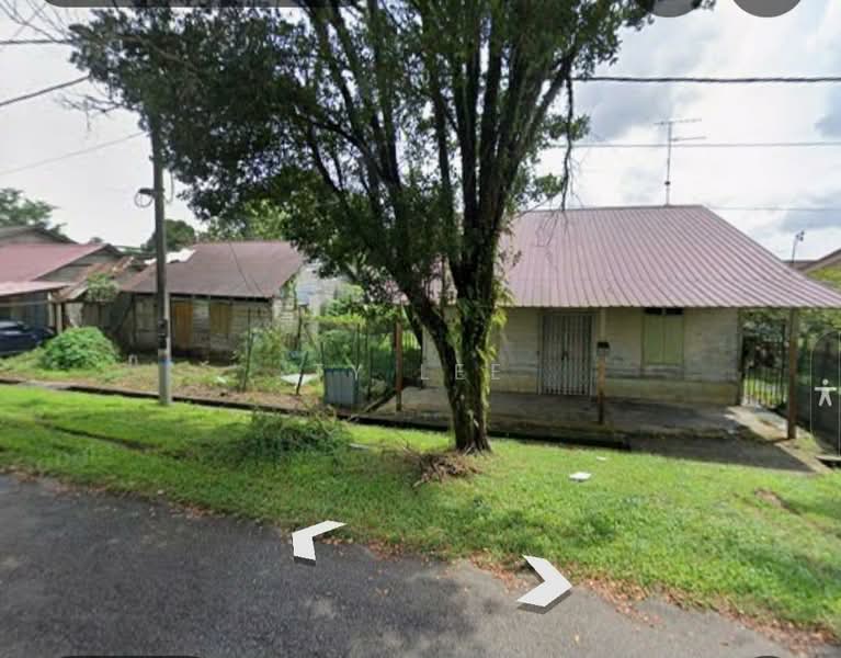 Bungalow for Sale in Kota Kecil (Kota Tinggi) - T.Y Lee - Exterior - PropertyGuru.com.my