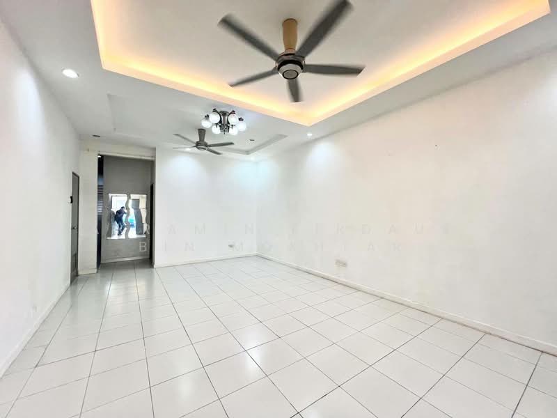 2-storey Terraced House for Sale in Seksyen 33 (Shah Alam) - Akramin Firdaus Bin Mokhtar - PropertyGuru.com.my
