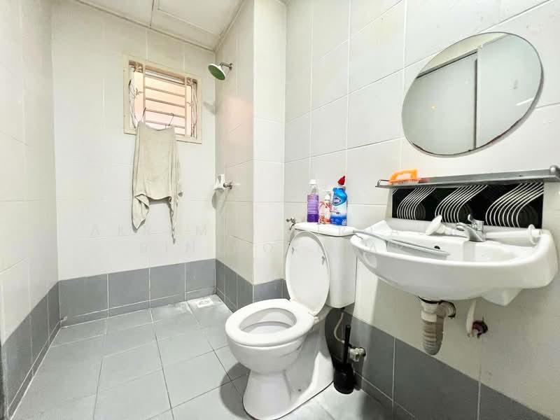 2-storey Terraced House for Sale in Seksyen 33 (Shah Alam) - Akramin Firdaus Bin Mokhtar - PropertyGuru.com.my