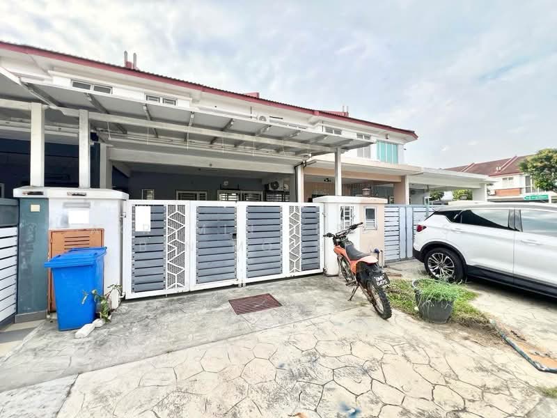 2-storey Terraced House for Sale in Seksyen 33 (Shah Alam) - Akramin Firdaus Bin Mokhtar - PropertyGuru.com.my