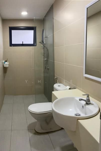 Kondominium untuk Dijual di Riverville Residences - Y.H. Lee - Bathroom - PropertyGuru.com.my