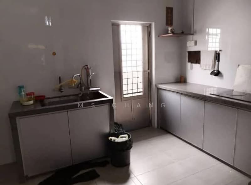Rumah Teres 2 Tingkat untuk Dijual di Taman Free School (Jelutong) - Ms Chang - PropertyGuru.com.my