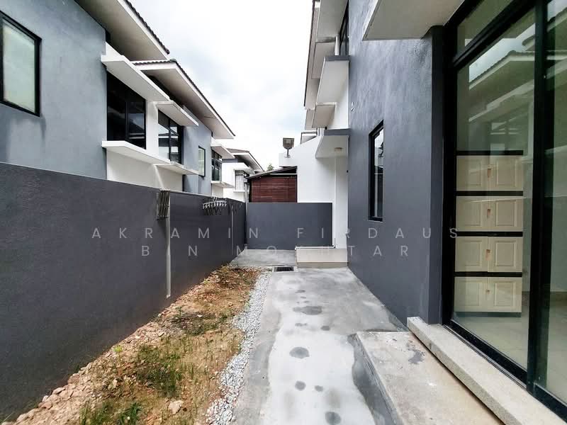 Semi-Detached House for Sale in Dengkil (Selangor) - Akramin Firdaus Bin Mokhtar - PropertyGuru.com.my