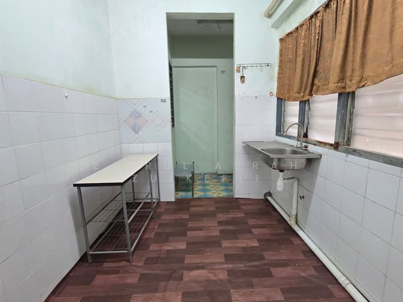 Rumah Flat untuk Dijual di Taman Sepakat Indah Apartment (P1) - Zairul Asrah Zulkefli - Kitchen - PropertyGuru.com.my
