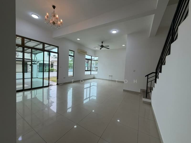 Cluster House for Sale in Horizon Hills (Iskandar Puteri (Nusajaya)) - Ee Fong Toh - Living Room - PropertyGuru.com.my