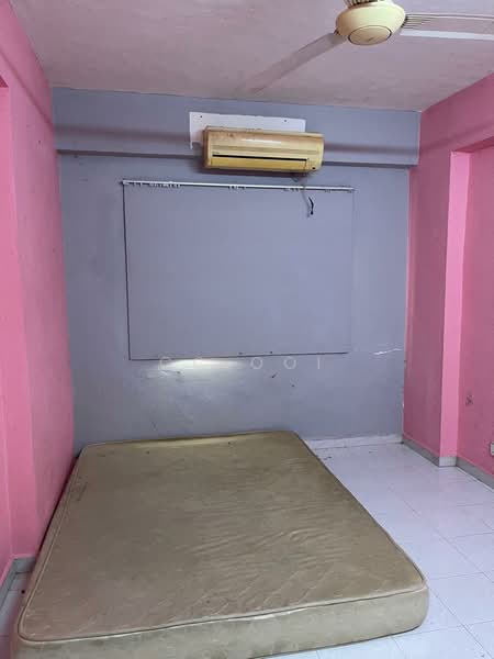 Flat for Sale at Jalan Tengah - CC Ooi - Bedroom - PropertyGuru.com.my