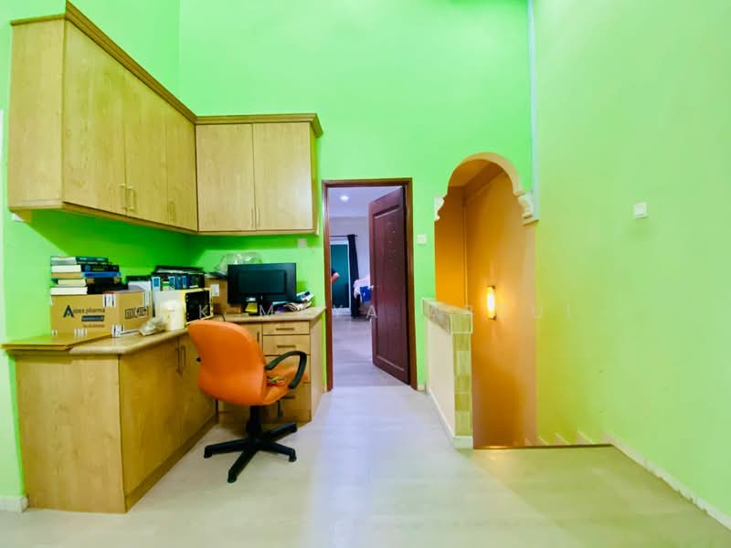 Rumah Teres untuk Dijual di Taman Gombak Permai (Batu Caves) - Cik Maya Abdul - Study - PropertyGuru.com.my