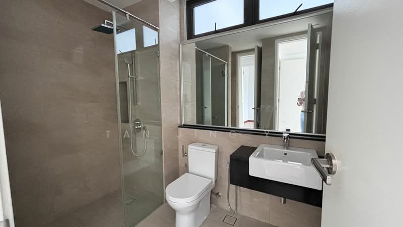 Kondominium untuk Dijual di The Marin at Ferringhi - Tan Jing Yi - Bathroom - PropertyGuru.com.my