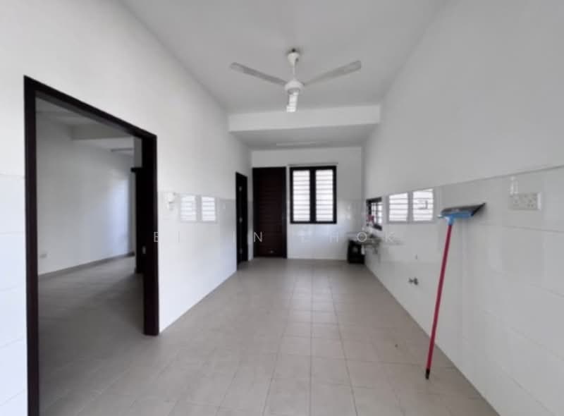 2-storey Terraced House for Sale in Bandar Bukit Raja (Klang) - Elwin Chok - Interior - PropertyGuru.com.my