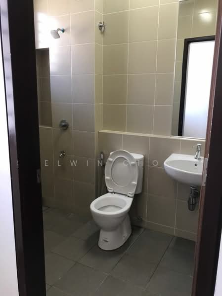2-storey Terraced House for Sale in Bandar Bukit Raja (Klang) - Elwin Chok - Bathroom - PropertyGuru.com.my