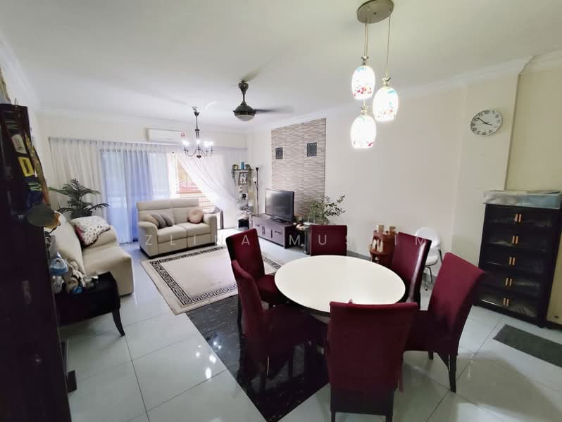 Apartment for Sale at Seri Mutiara Apartment - Azlina Muslim - Living Room - PropertyGuru.com.my