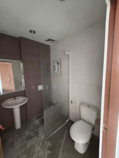 Kedai / Pejabat untuk Dijual di Kota Kinabalu (Sabah) - Stev Yap - Bathroom - PropertyGuru.com.my