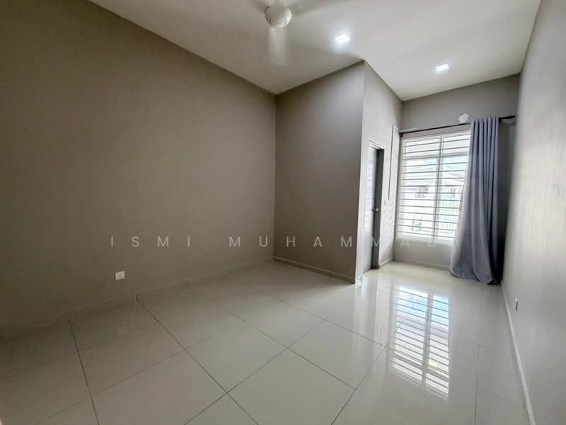 Rumah Berkembar untuk Dijual di Sikamat (Negeri Sembilan) - Ismi Muhammad - Interior - PropertyGuru.com.my