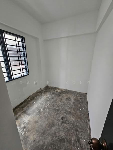 Flat for Sale at Larkin Perdana - Daniel Yong - Interior - PropertyGuru.com.my