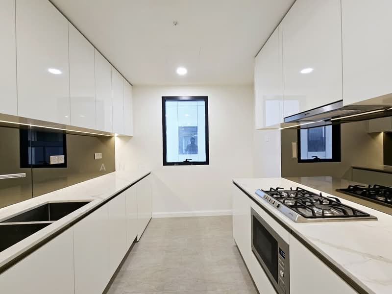 Servis Apartment untuk Dijual di TRX Residences - Angeel Loke - Kitchen - PropertyGuru.com.my
