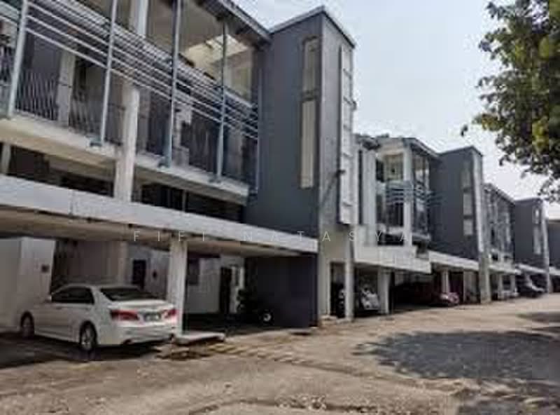 Townhouse for Sale in Cyberjaya (Selangor) - Fifi Natasya - Exterior - PropertyGuru.com.my
