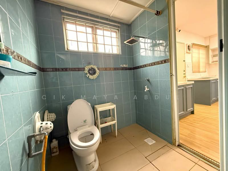 Rumah Teres 2 Tingkat untuk Dijual di KLCC (KL City Centre) - Cik Maya Abdul - Bathroom - PropertyGuru.com.my