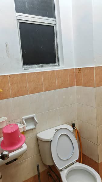 Apartment for Rent at Bayu Villa - Loga Raju - Bathroom - PropertyGuru.com.my
