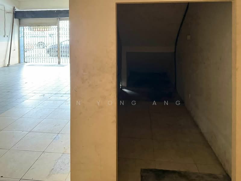 Shop for Rent in Taman Sri Tebrau (Johor Bahru) - Han Yong Ang - Entrance - PropertyGuru.com.my