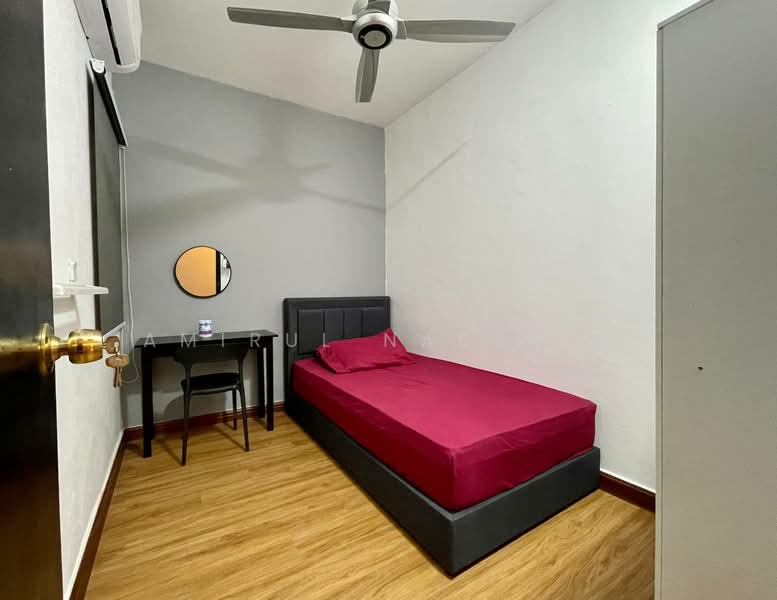 Condominium for Rent at Sri Putramas - Amirul Nasyriq - Bedroom - PropertyGuru.com.my