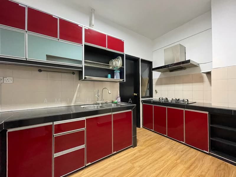 Condominium for Rent at Sri Putramas - Amirul Nasyriq - Kitchen - PropertyGuru.com.my