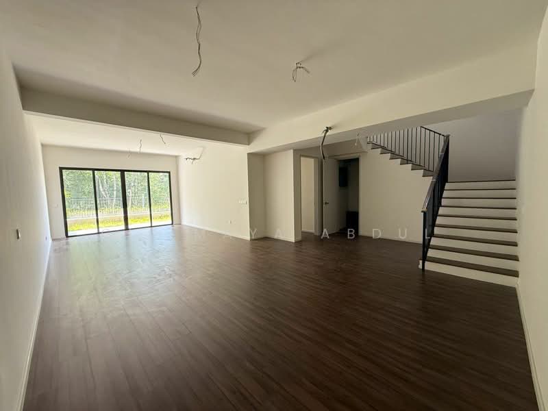 Rumah Teres 3 Tingkat untuk Dijual di Taman Melawati (Ulu Kelang) - Cik Maya Abdul - Living Room - PropertyGuru.com.my